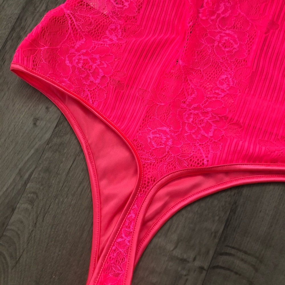 Missguided Neon Pink Lace Bodysuit - Picture 5 of 5